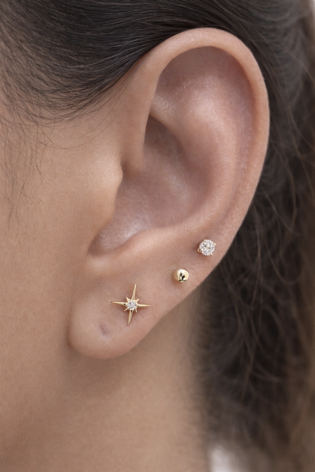 14K Solid Gold Lab Diamond Starburst Labret Stud - Image 2