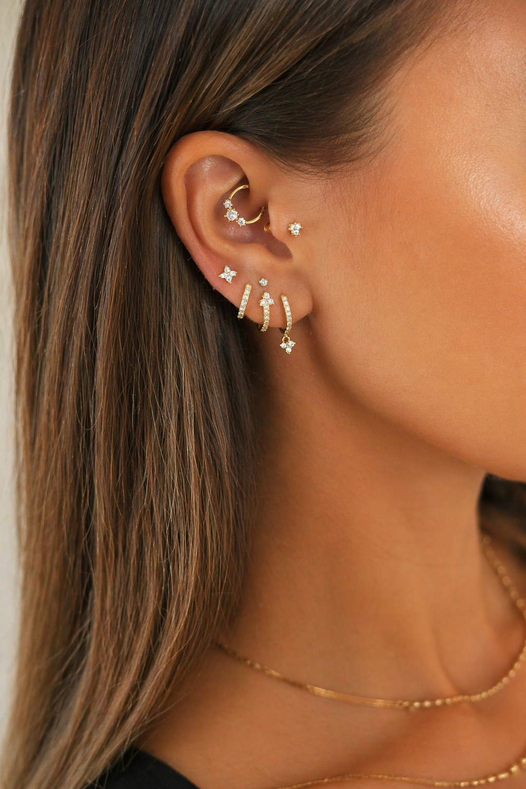 14K Gold Luxe Triangle Cluster - Image 2